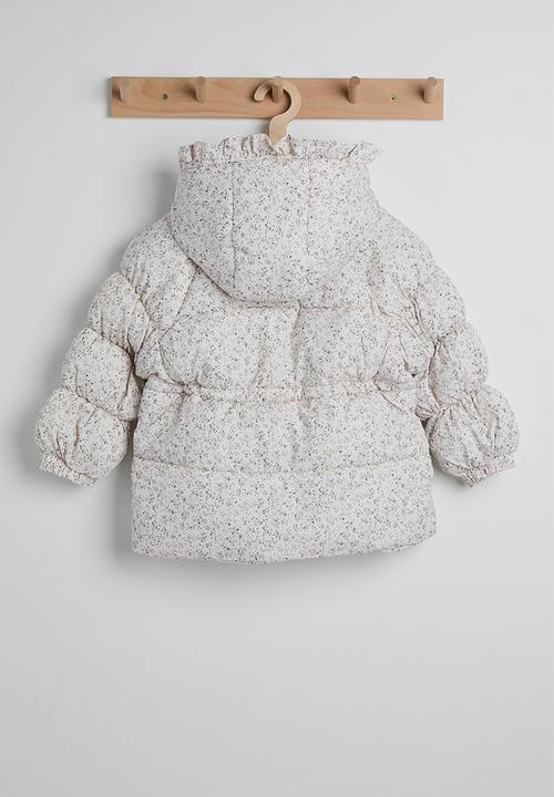 Pop Candy - Ditsy floral hooded puffer jacket with faux fur lining - off white