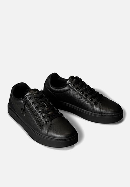 Calvin Klein - Classic Cup Laceup Zip - Triple Black