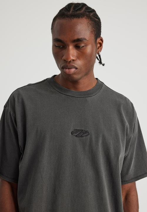 Factorie - Notion Vintage Graphic Tshirt - Ntn Washed Black/Ntn Locked