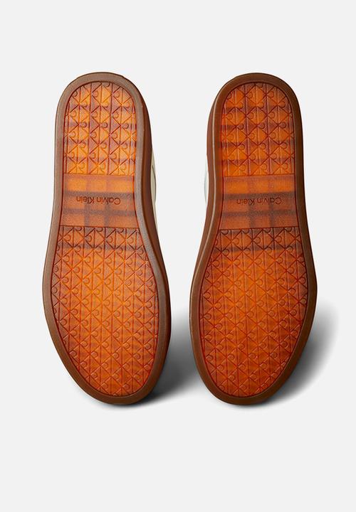 Calvin Klein - Classic Cupsole Laceup - Marshmallow/Navy/Gum