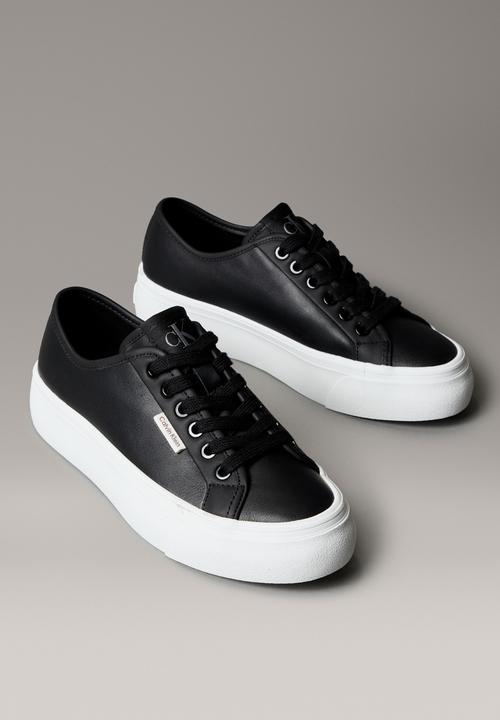 Calvin Klein - Vulcanized Flatform Lace Up - Black