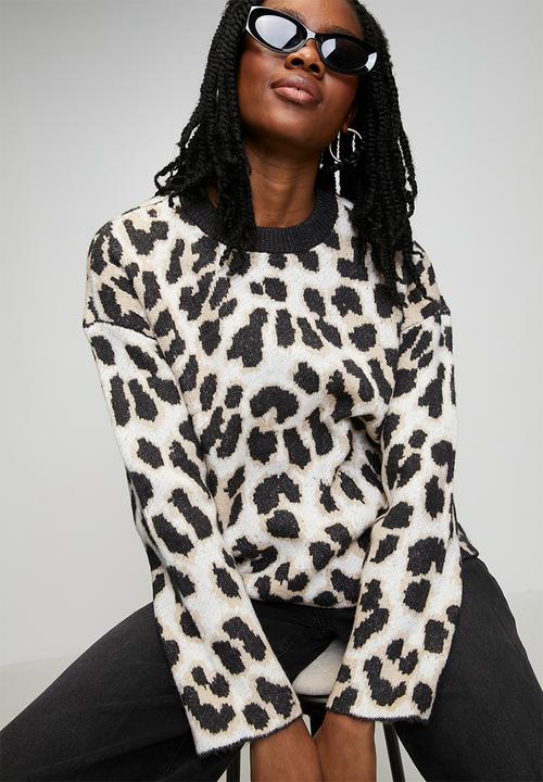 Brave Soul - Crew Neck Animal Jacquard Jumper - Charcoal/Animal Mix