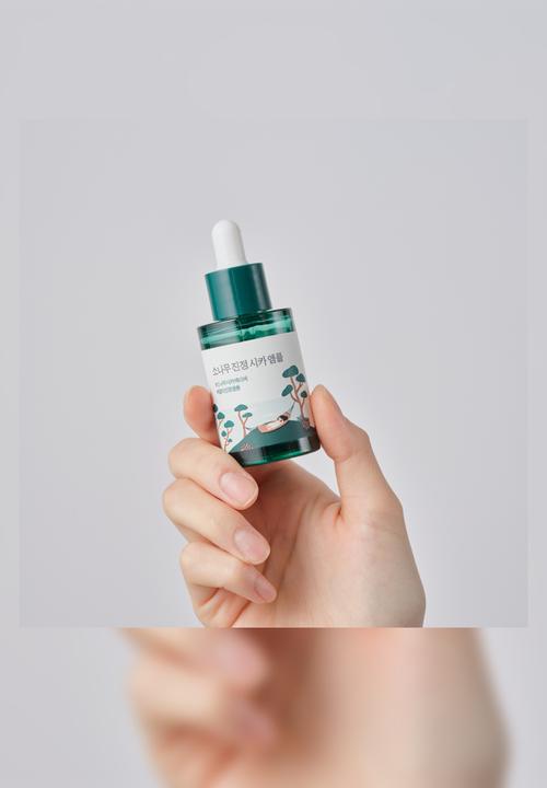 Round Lab - Pine Calming Cica Ampoule - 30ml