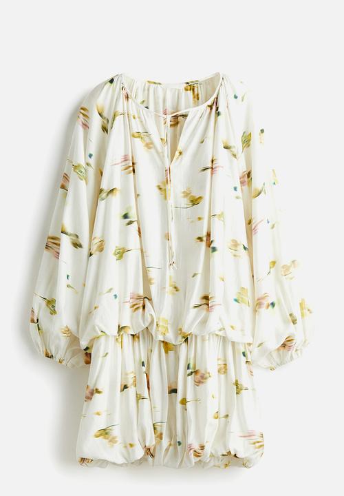 H&M - Bubble-hem dress - white/patterned
