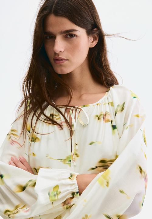 H&M - Bubble-hem dress - white/patterned