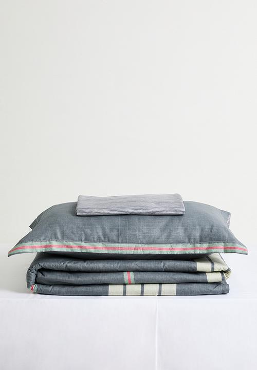 Pop Candy - 200TC striped duvet set - dark grey