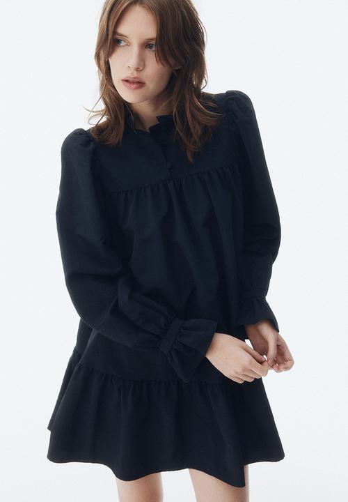 H&M - Frill-collared dress - black
