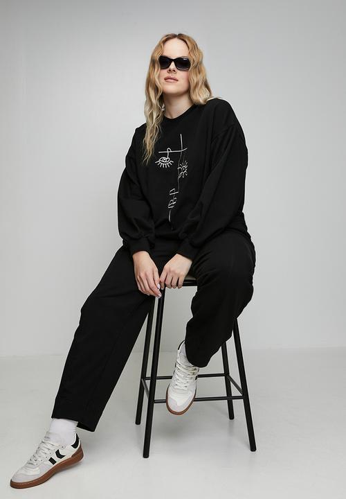 Me&B - Plus Cornelli Face Sweat Top - Black