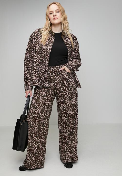 Me&B - Plus Roxy Wide Leg Jeans - Pink Animal
