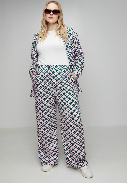 Me&B - Plus Straight Leg Trousers in Geo Floral - Multi