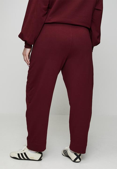 Me&B - Plus Barrel Leg Sweat Pants - Burgundy