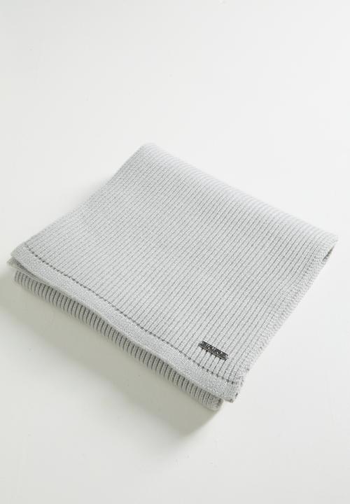 POLO - Knitted Scarf - Grey