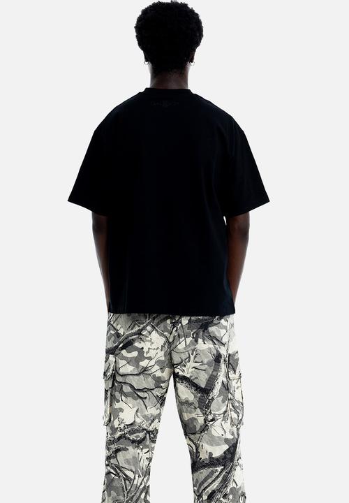 GALXBOY - COIN EMBROIDERY T-SHIRT  - BLACK