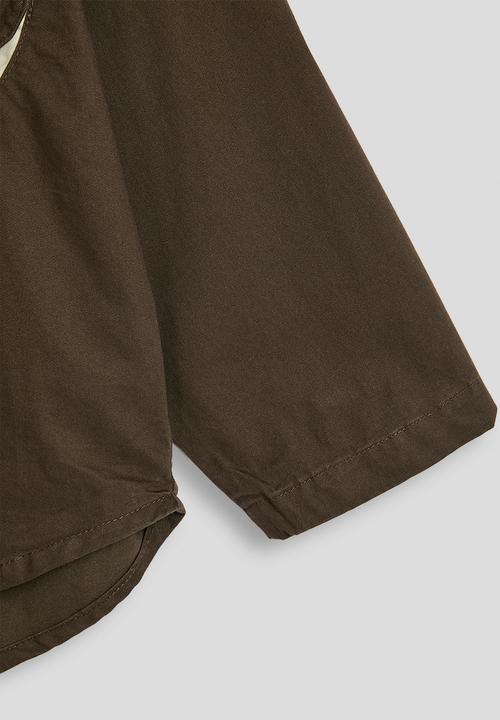 Pop Candy - High-low shirt with breast pocket design - dark brown