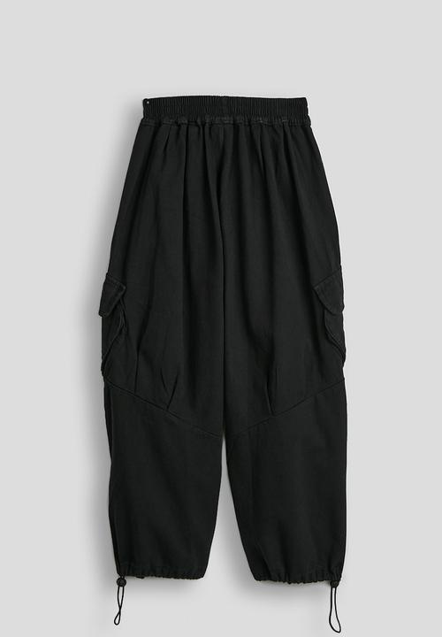 Pop Candy - Drawstring cuff cargo pants - black