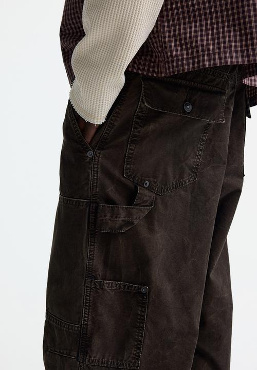 H&M - Loose fit carpenter trousers - dark brown
