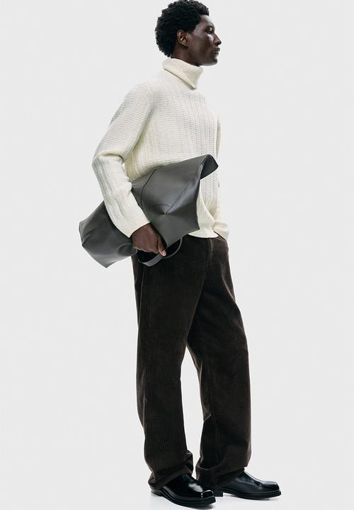 H&M - Regular fit polo-neck jumper - cream
