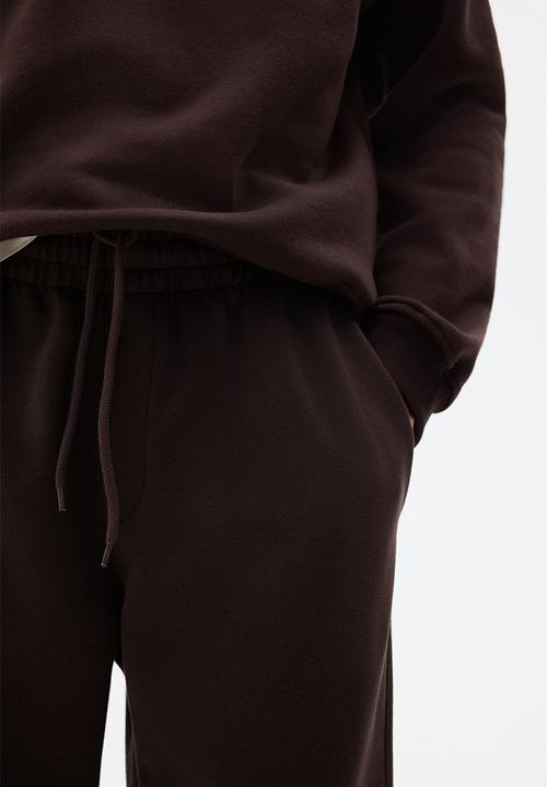 H&M - Regular fit interlock sweatpants - dark brown