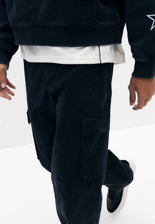 H&M - Relaxed fit cargo trousers - washed black