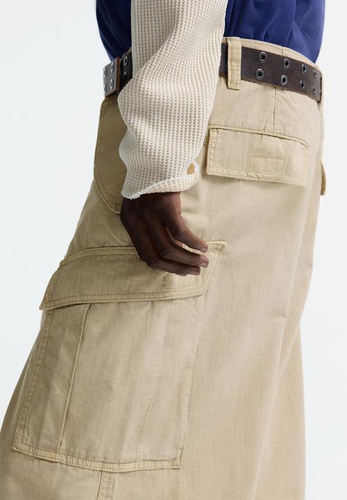 H&M - Loose fit cargo trousers - beige