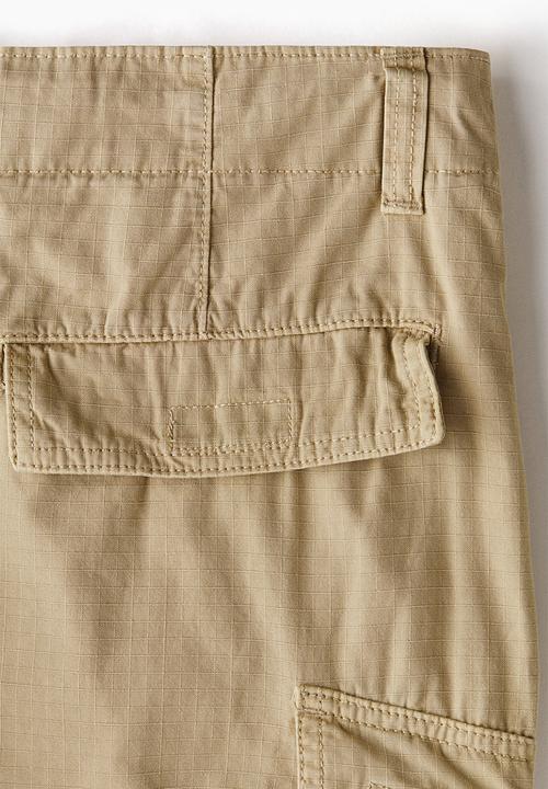 H&M - Loose fit cargo trousers - beige