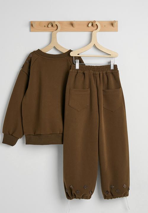 Pop Candy - Floral applique sweatshirt with drawstrings sweatpants - chocolate