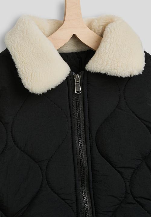 Pop Candy - Onion quilted jacket with faux shearling collar - black/cream