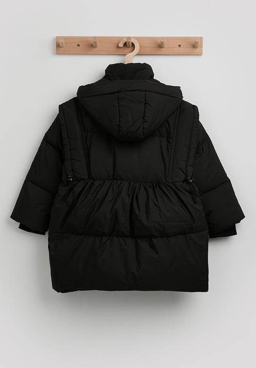 Pop Candy - Shoulder overlay puffer jacket with padded pocketst - raisin black