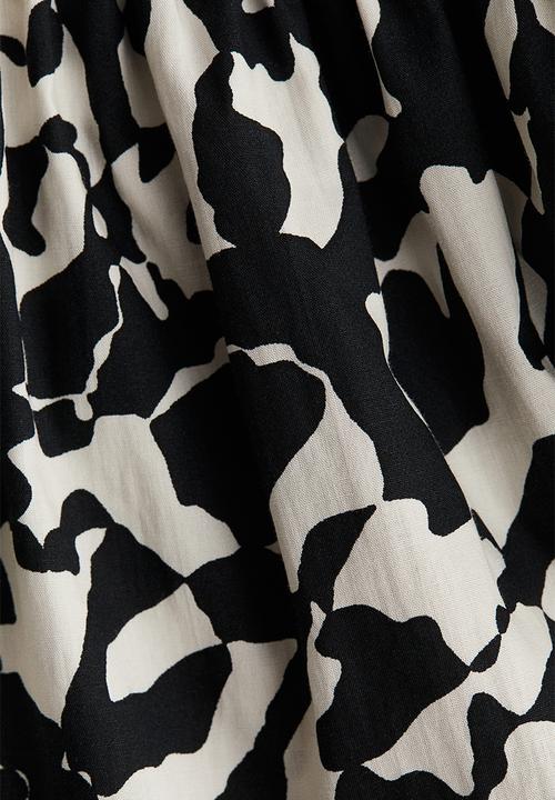 H&M - Cotton dress - black/patterned