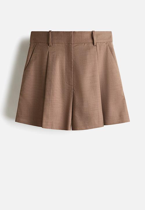 H&M - Pleat-front shorts - light brown