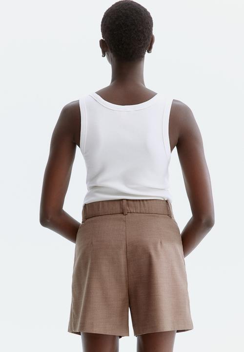 H&M - Pleat-front shorts - light brown