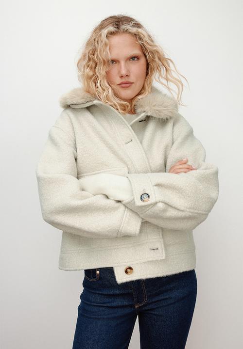 H&M - Fluffy-collar twill jacket - light beige