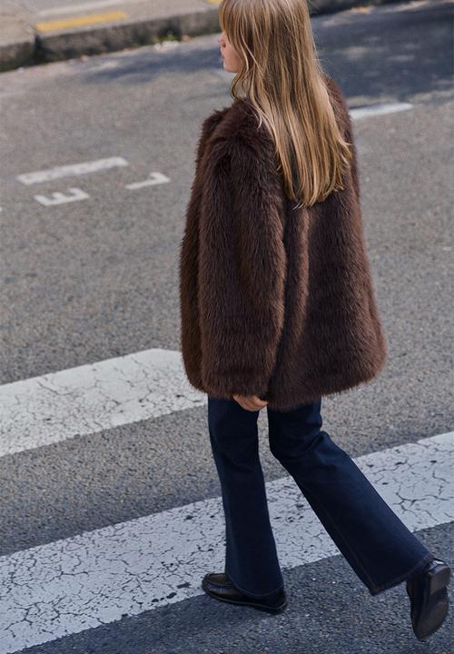 H&M - Fluffy coat - dark brown