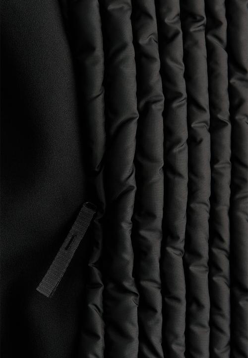 H&M - Quilted liner jacket with thermomove? - black
