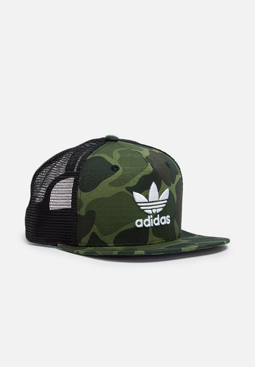 adidas Originals - Camo snapback trucker