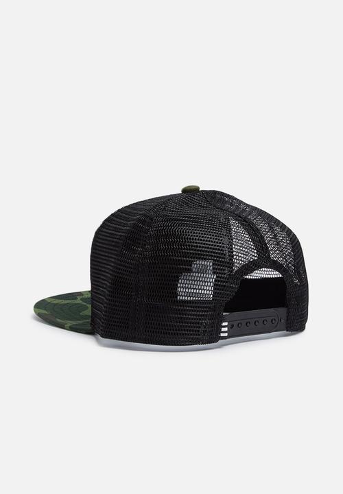 adidas Originals - Camo snapback trucker
