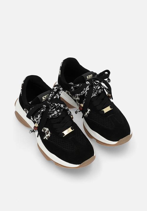 Steve Madden - Maxfield sneaker - black sued