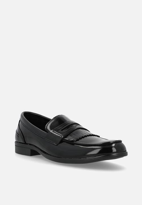 PC - Crouch Hi-shine kiltie trim laofer - black spray horse