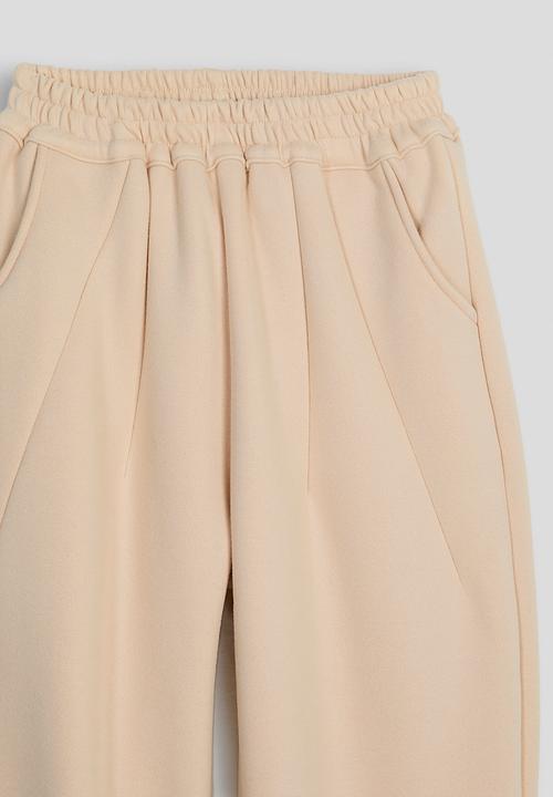 Pop Candy - Dart detailed joggers - milk tea