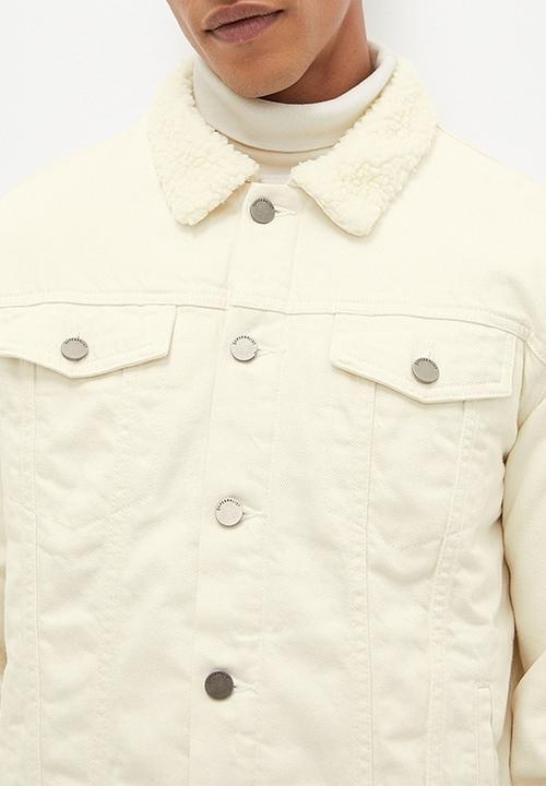 Superbalist - Sherpa lined denim trucker jacket - Ecru