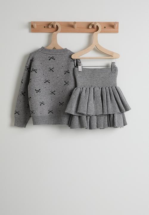 Pop Candy - Knit jumper with ribbed ra-ra skirt - grey/bow aop