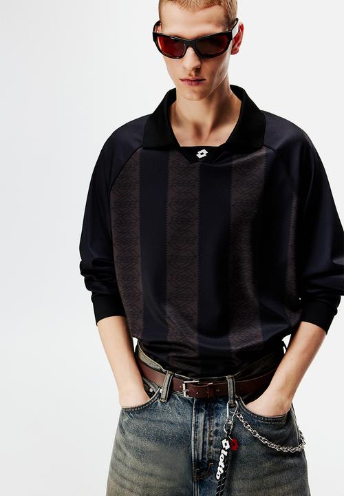 Lotto H&M: Loose fit football shirt - black/lotto