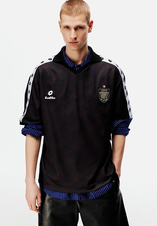 Lotto H&M: Loose fit football shirt - black/lotto