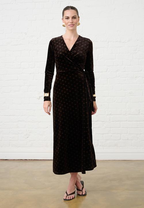 Me&B - Velvet Choc Spot Wrap Dress