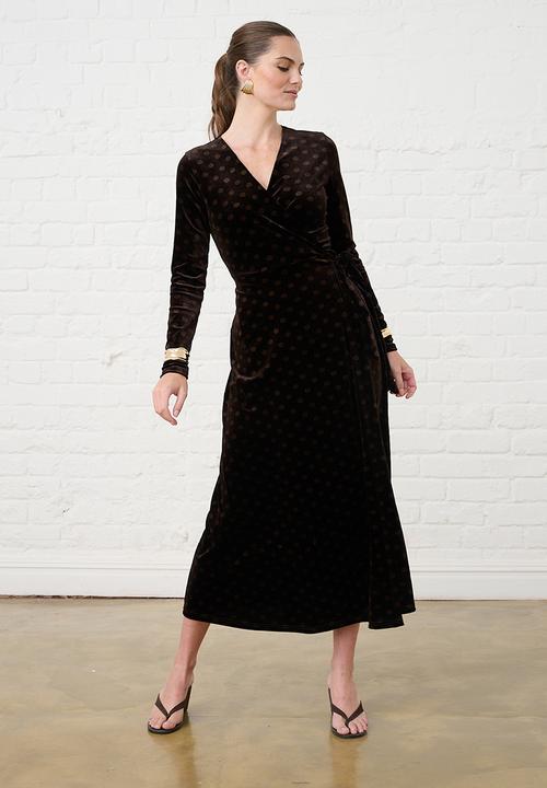 Me&B - Velvet Choc Spot Wrap Dress