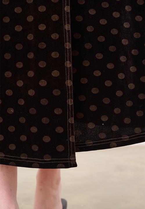 Me&B - Velvet Choc Spot Wrap Dress