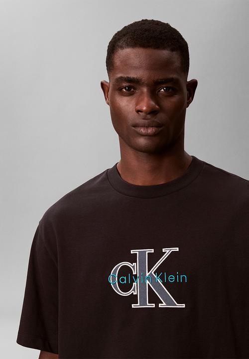 Calvin Klein - Tricolor Monologo Graphic Tee - Black