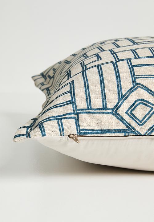 Grey Gardens - Cushion Cover - Dawn Blue