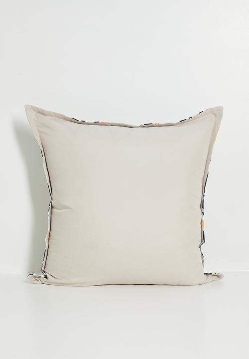 Grey Gardens - Cushion Cover - Blue Poppy 