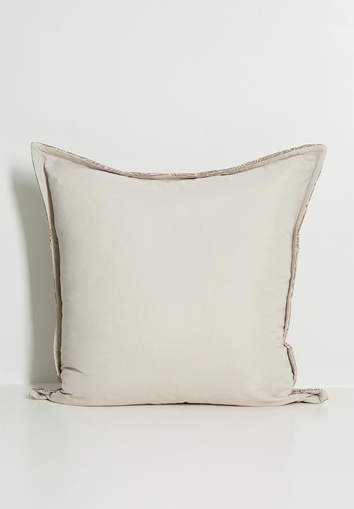 Grey Gardens - Cushion Cover - Inspiration Swirl